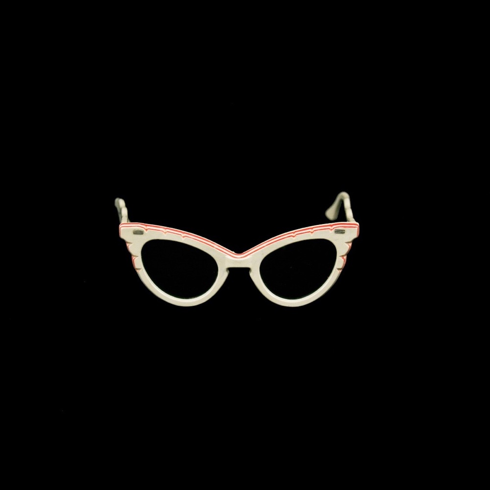 Vintage Cat Eye Sunglasses
